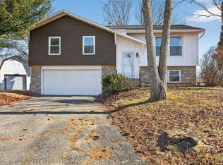 3507 S Roxbury Cir, Bloomington, IN 47401