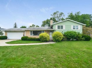 6904 Linden Ave SE, Grand Rapids, MI 49548