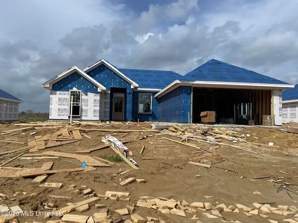 159 Madisonville Dr, Canton, MS 39046