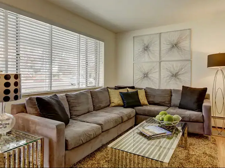 805 S Ogden St — Photo 14