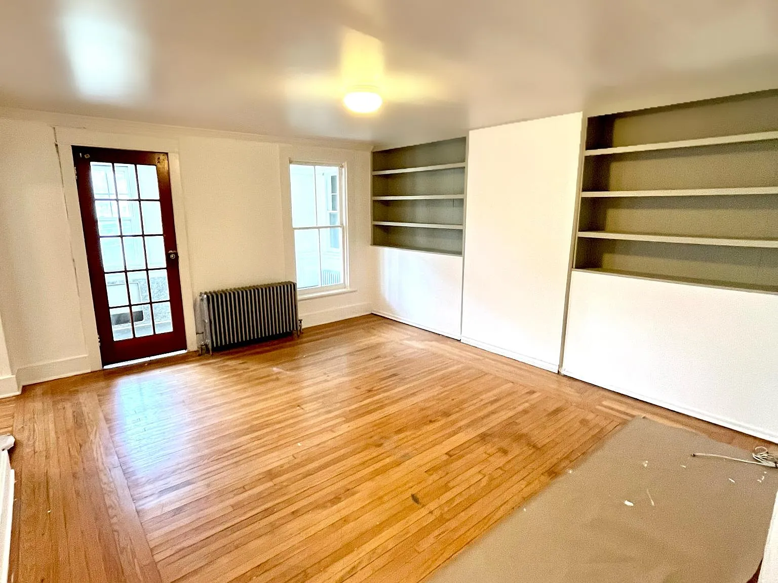 3 bed, 1500 sqft, $1,700 — Photo 2