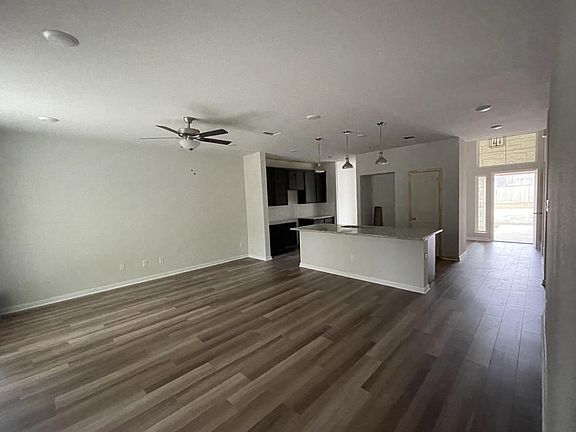 5th image of 5643 St Charles Dr