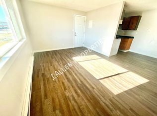1806 Parker Cir UNIT H, Norfolk, NE 68701