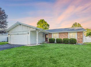 1145 N Thackeray Dr, Palatine, IL 60067