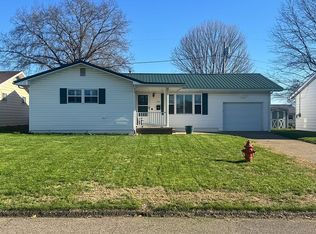 516 Harpold Ave, Ravenswood, WV 26164