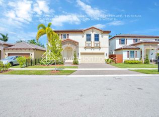121 NE 27th Ter, Homestead, FL 33033