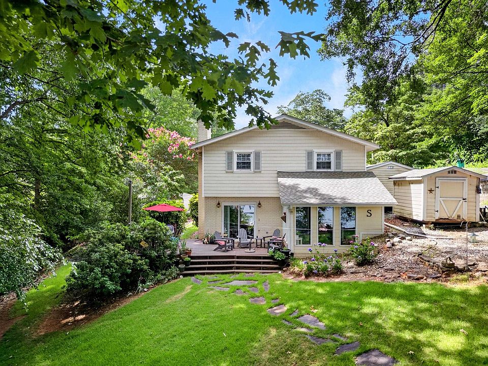 1st image of 353 Fagan Dr