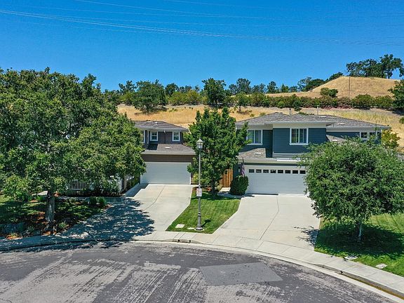 2nd image of 51 Rowe Ranch Way