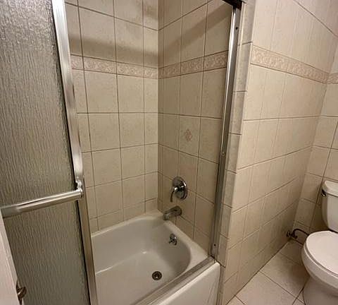 2nd image of 158 Avenue