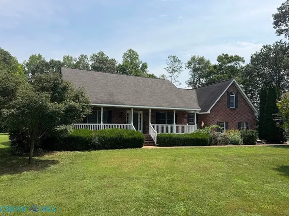 4202 Hall Oaks Dr, Gloucester, VA 23061