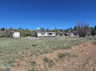 891 Navajo Trl, Show Low, AZ 85901