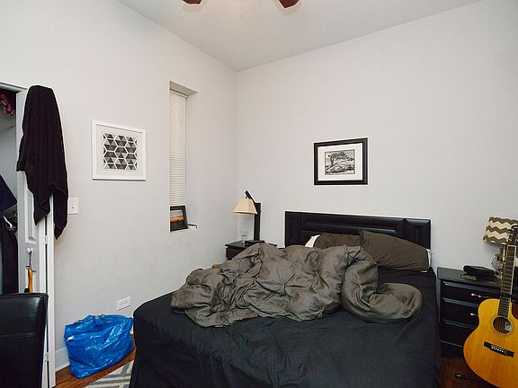 4th image of 1501 W Superior St #1F