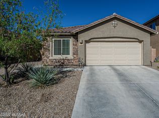 1039 N Robb Hill Pl, Tucson, AZ 85710