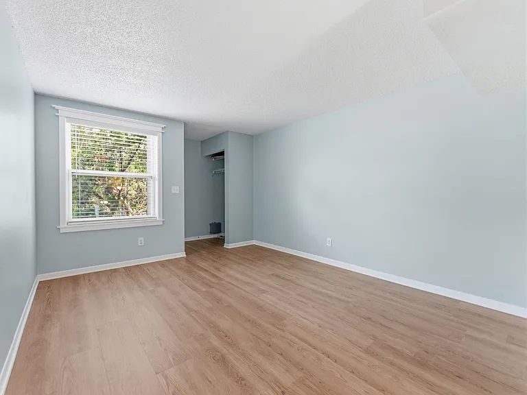 4233 La Sorrento Ct — Photo 10