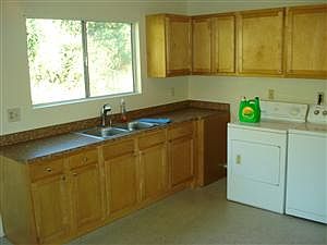 2nd image of 5078 Auburn Dr APT 2
