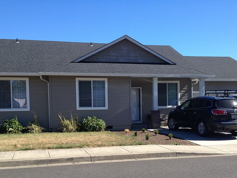 1st image of 211 S Hubbard Ave