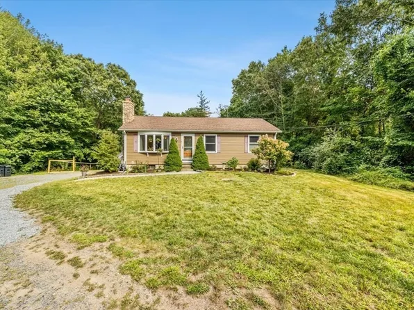 1151 Smith St, Dighton, MA 02715