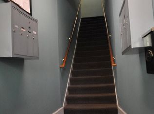 715 W 4th St APT 5, Davenport, IA 52802