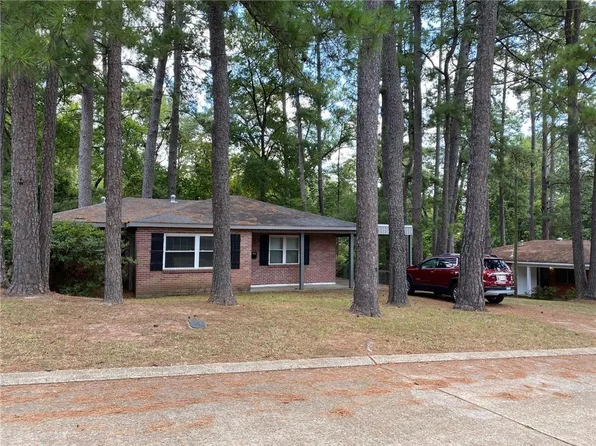 417 Cummins Dr, Pineville, LA 71360