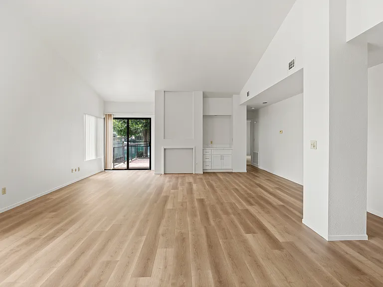 2255 Piccardo Cir — Photo 12