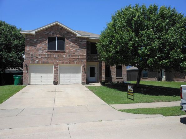 207 Silver Spur Dr