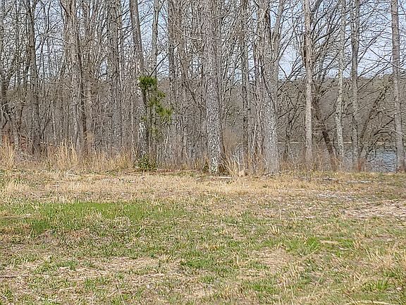 5th image of 36 Eagle Nest Dr #36