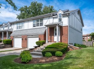 746 Eletson Dr #746, Crystal Lake, IL 60014