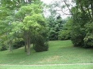 800 Cascade Dr, Beavercreek, OH 45431