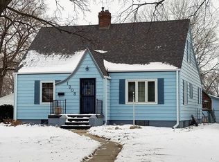 1208 Pine St, Yankton, SD 57078