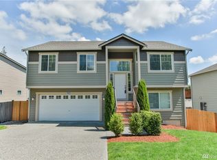 1603 W Gateway Heights Loop, Sedro Woolley, WA 98284