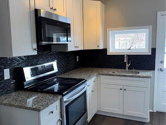 4th image of 1513 S Albert St