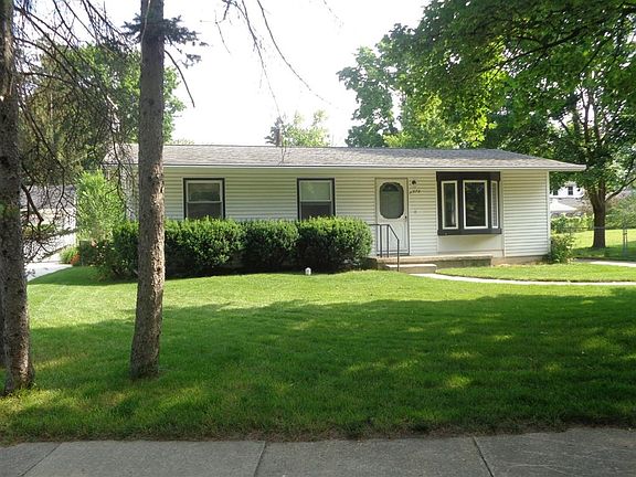 3rd image of 3072 Sunnywood Dr