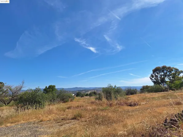 9724 Picadero Way, La Grange, CA 95329