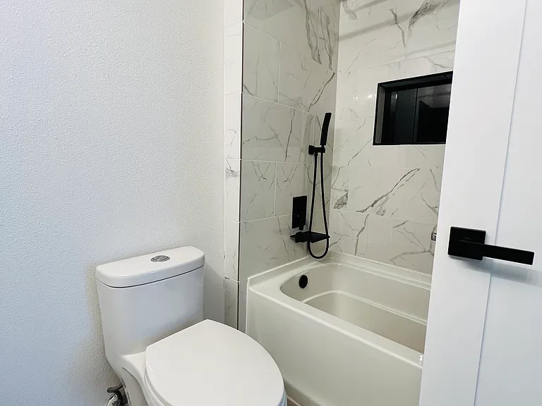 4605 Bryan Ave NW — Photo 43