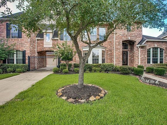 2nd image of 7007 Dusty Rose Cir