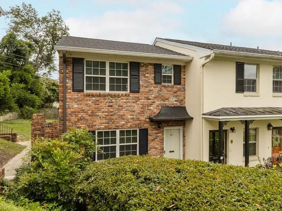 2846 Walton Way #10