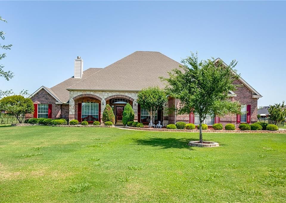 1st image of 1016 Morton Hill Ln