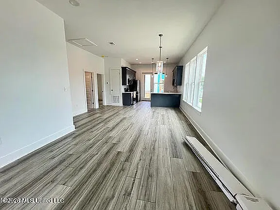 300 Seminary Dr #14 — Photo 14