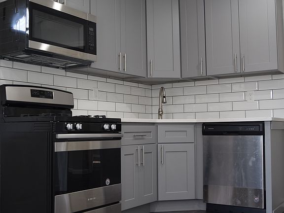 2nd image of 8135 250th St