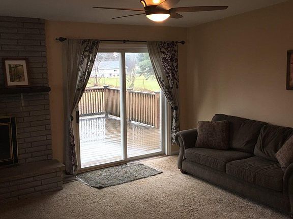4th image of 5526 Robin Dr