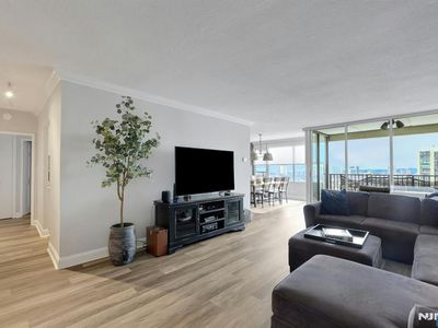 6 Horizon Rd #2209, Fort Lee, NJ, 07024