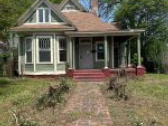 2nd image of 1158 Agnes Pl