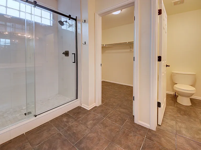 7518 Stephenville Rd — Photo 11