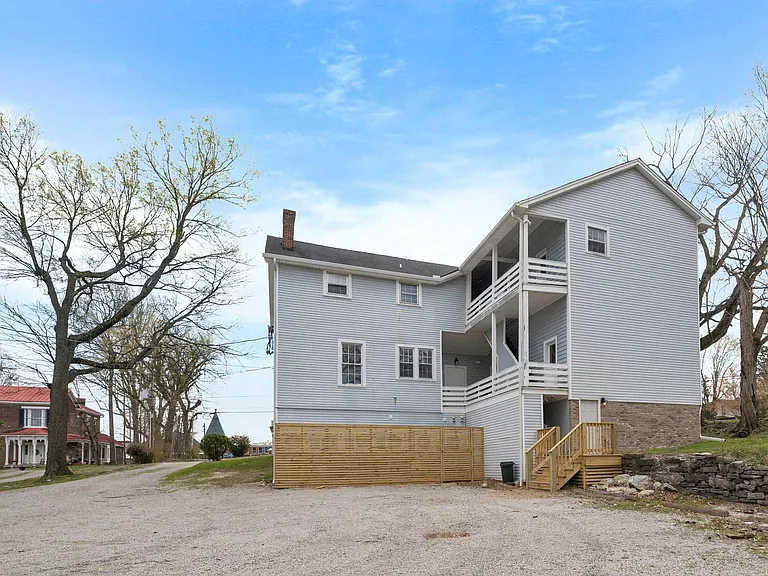 212 W 6th St, Columbia, TN 38401 — Photo 3
