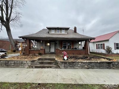 21 S Main St, Rosedale, IN, 47874