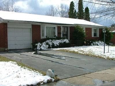 1st image of 4640 College View Dr