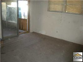 4th image of 12826 Glenoaks Blvd