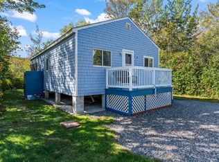8 Surfore Rd, York, ME 03909