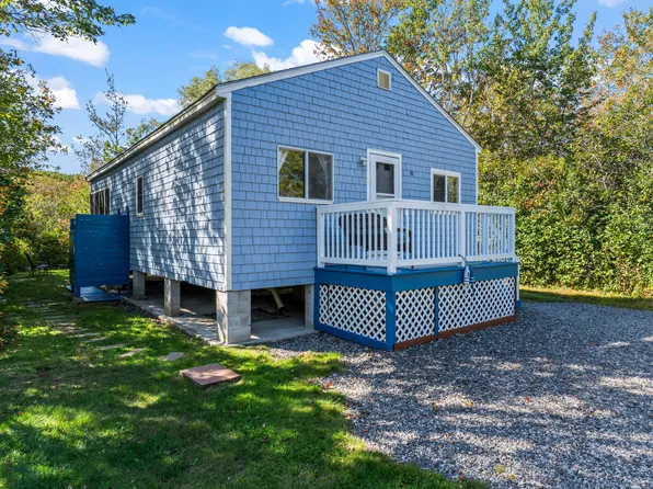 8 Surfore Road, York, ME 03909
