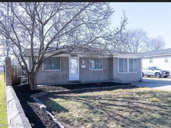 29075 Congress St, Roseville, MI 48066